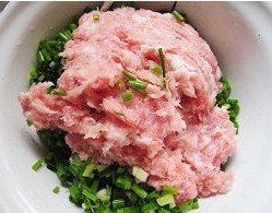 葱花肉卷的做法