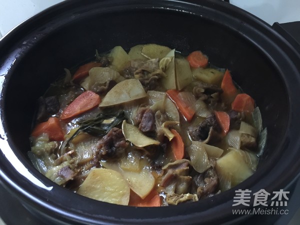熊猫咖喱牛肉饭