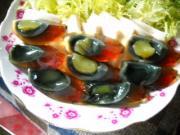 怎样自制酸辣苦苣皮蛋拌豆腐