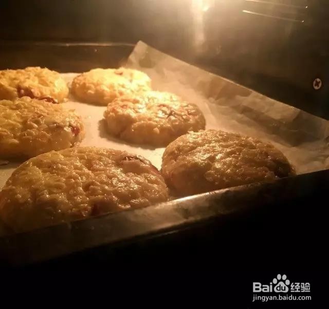 吃不腻的传统宫廷糕点——蔓越莓麦片酥