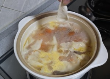 砂锅面片怎么做