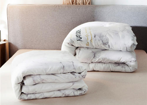 棉被上的黑点是虫卵吗