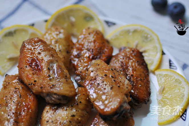柠香黑胡椒烤翅