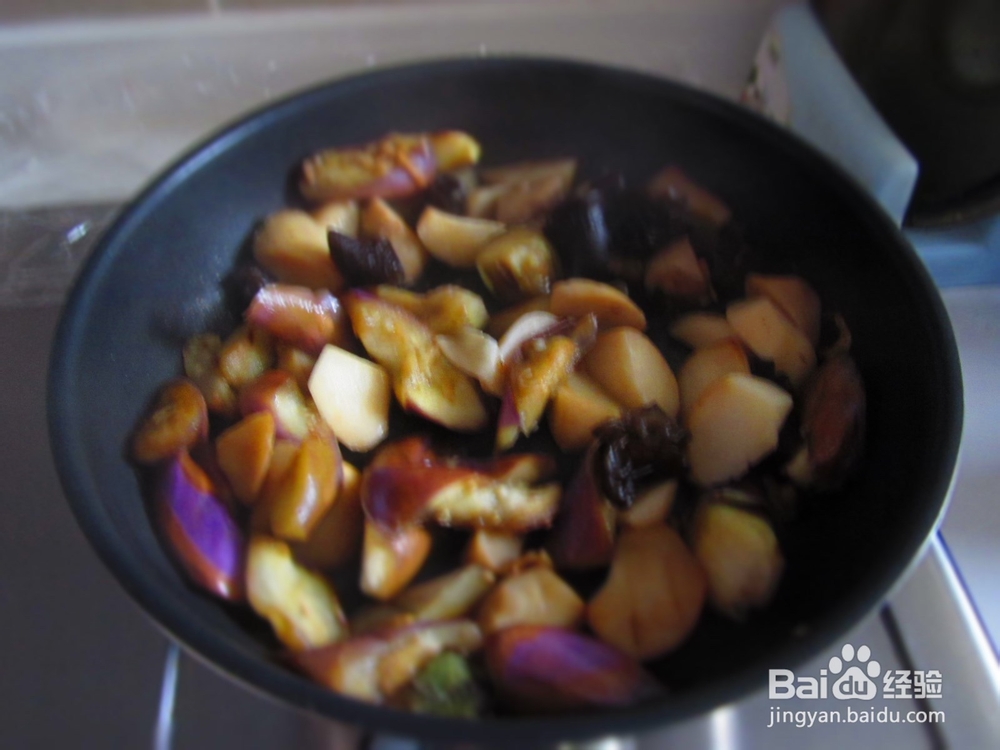 杏鲍菇炒茄子的做法