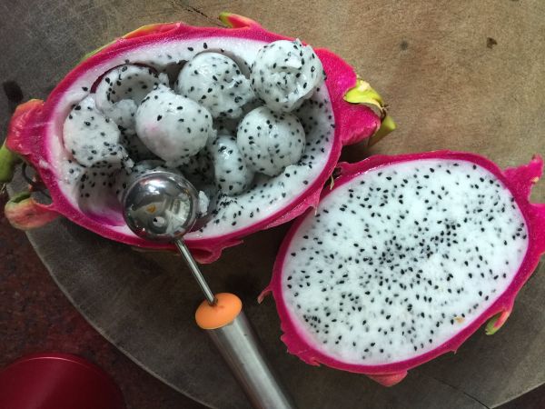 柠香火龙百香果茶