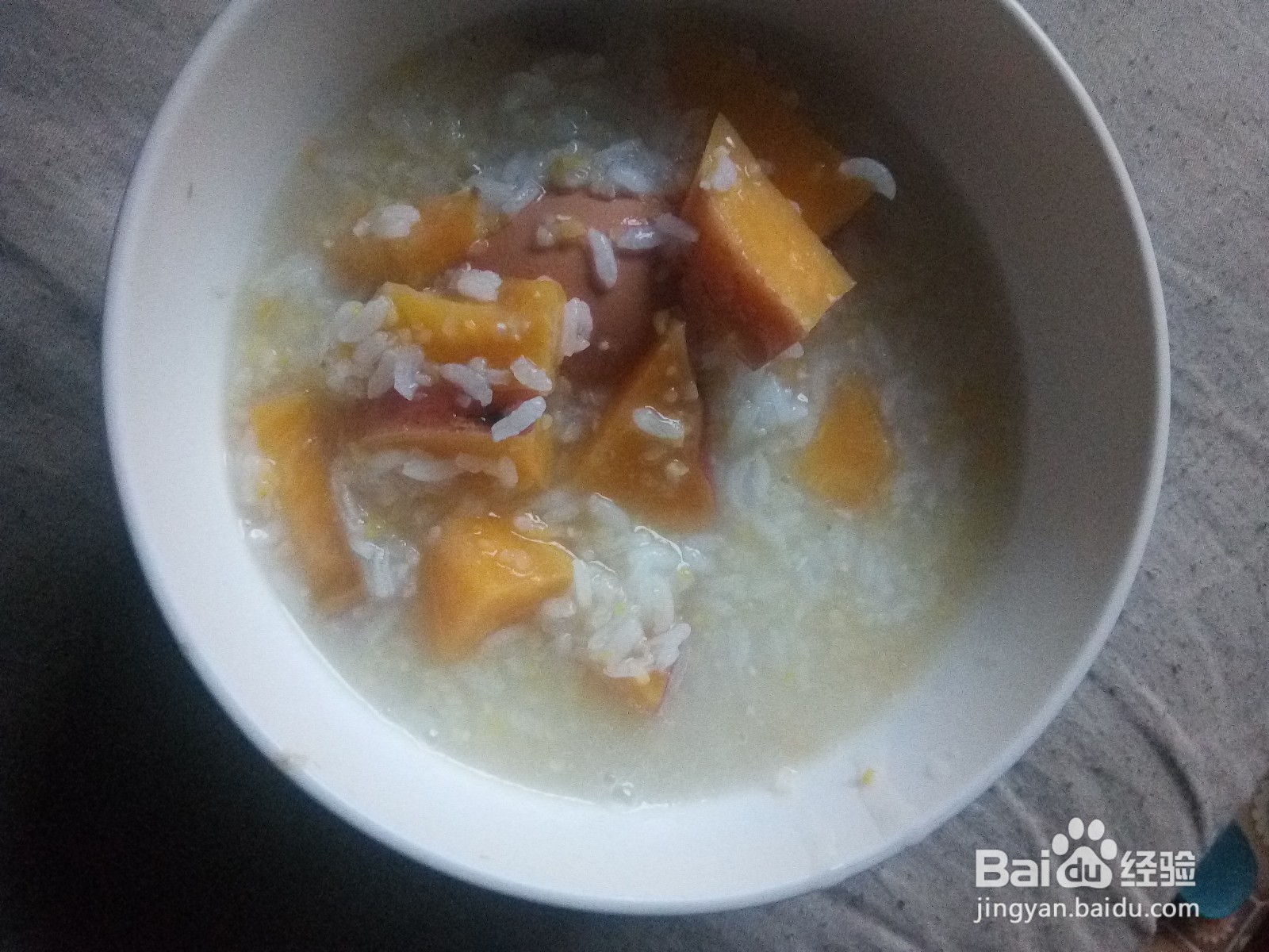 家常早餐地瓜粥