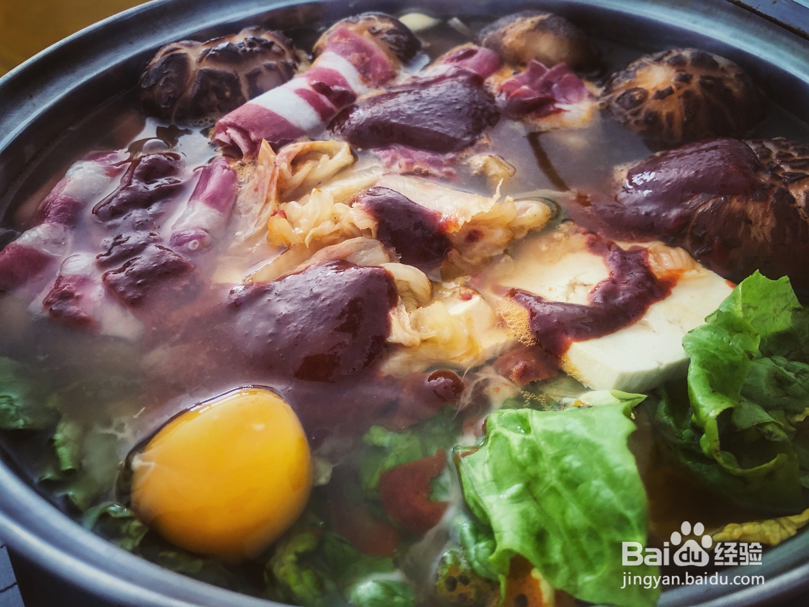 如何在家做出一锅美味的部队火锅?