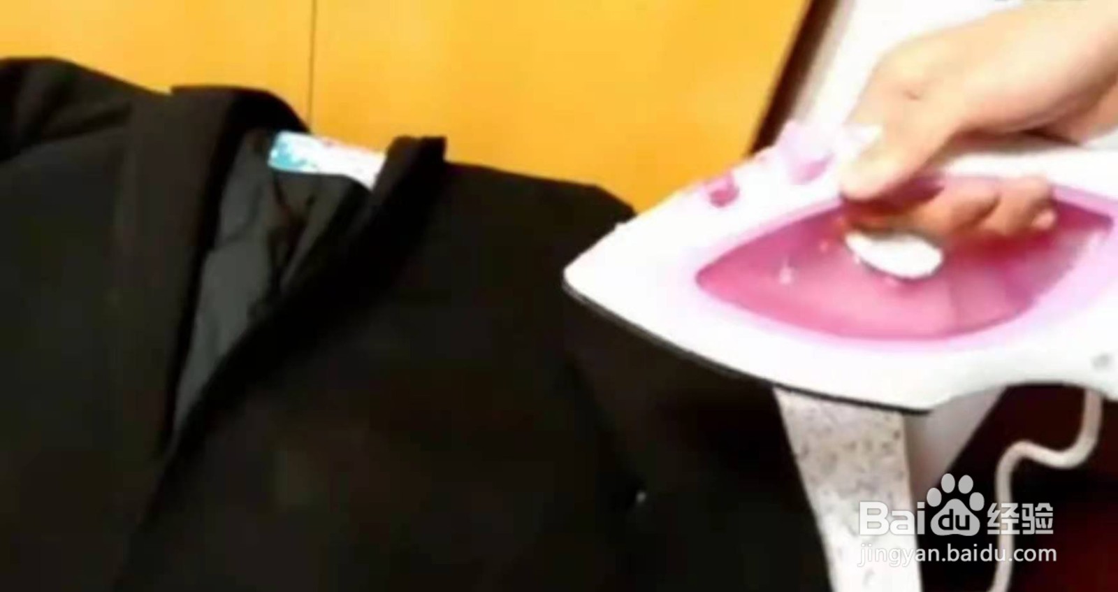 飞利浦蒸汽电熨斗如何使用