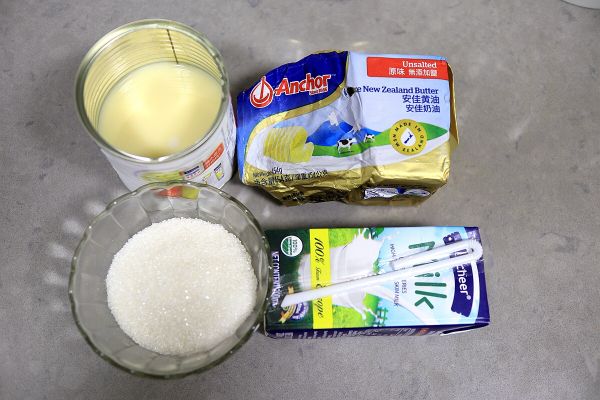 蔓越莓奶香绿豆糕