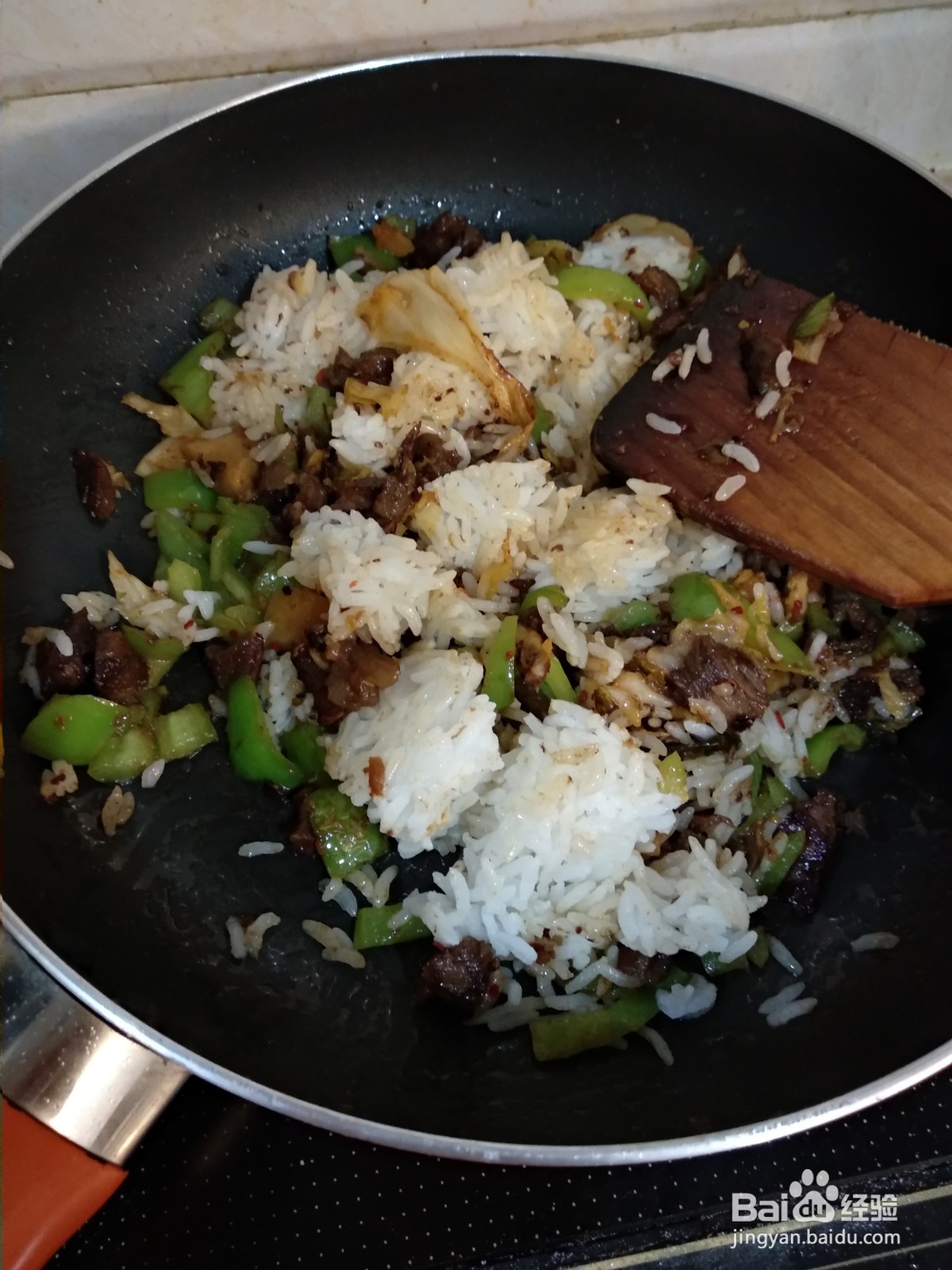 牛肉泡菜青椒炒饭