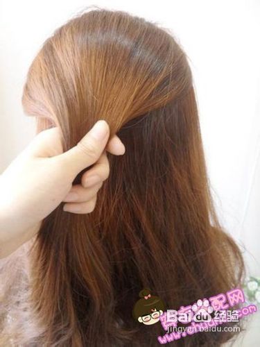 简单的韩式后束发型