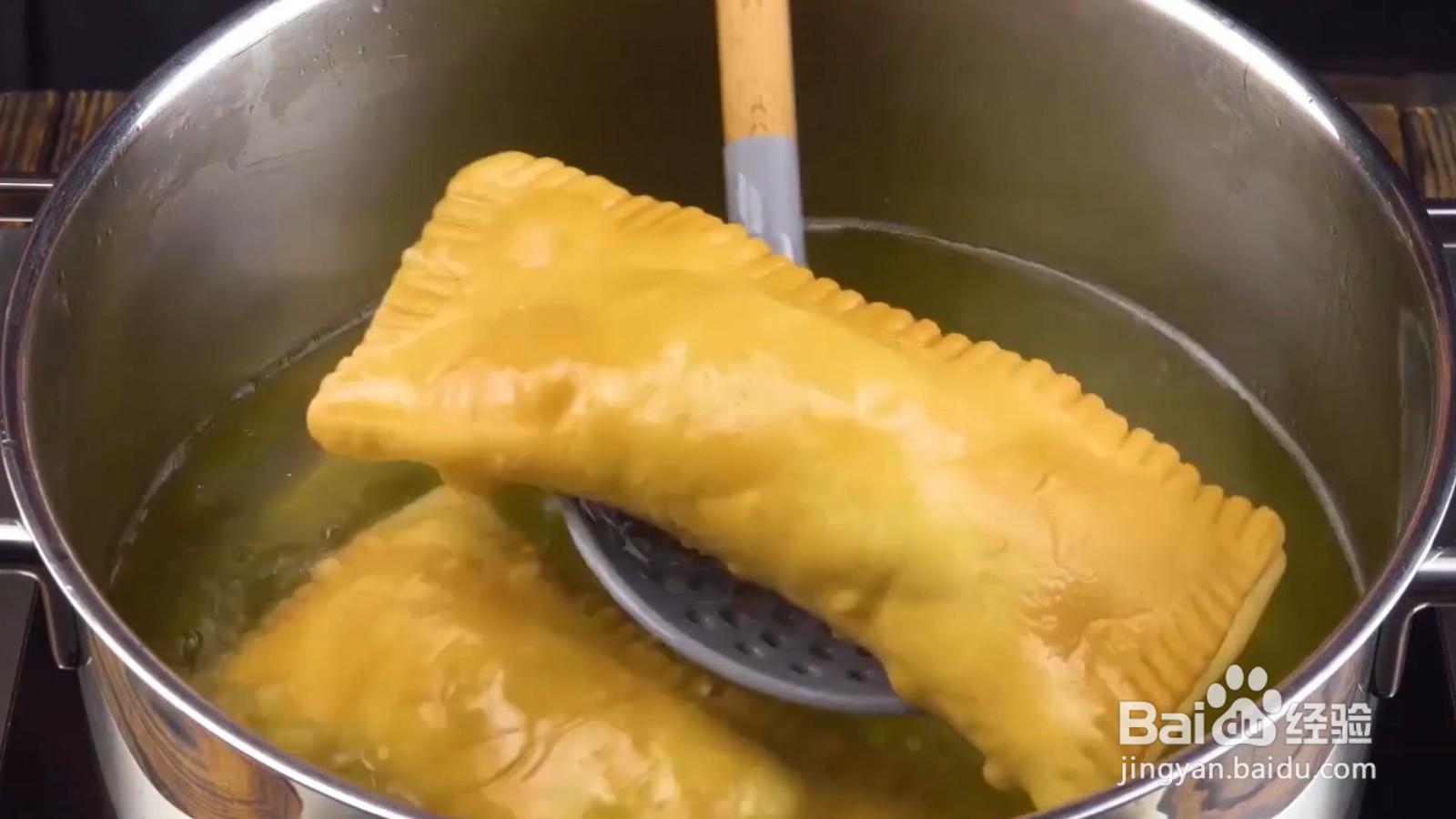 如何制作咖喱鸡肉Pastel