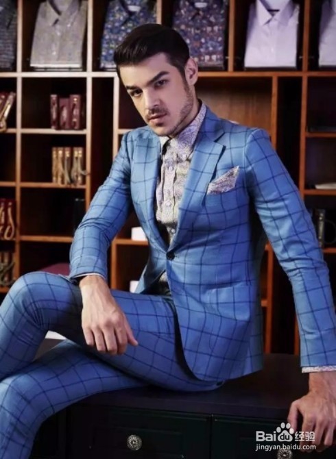 如何选择自己喜欢的西装