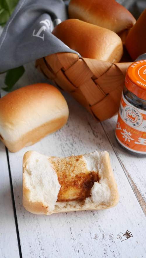 沙茶酱奶油餐包