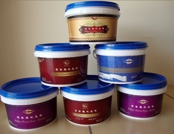 新墙贴墙纸要不要刷底漆