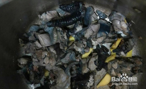 滋补乌鸡汤的做法