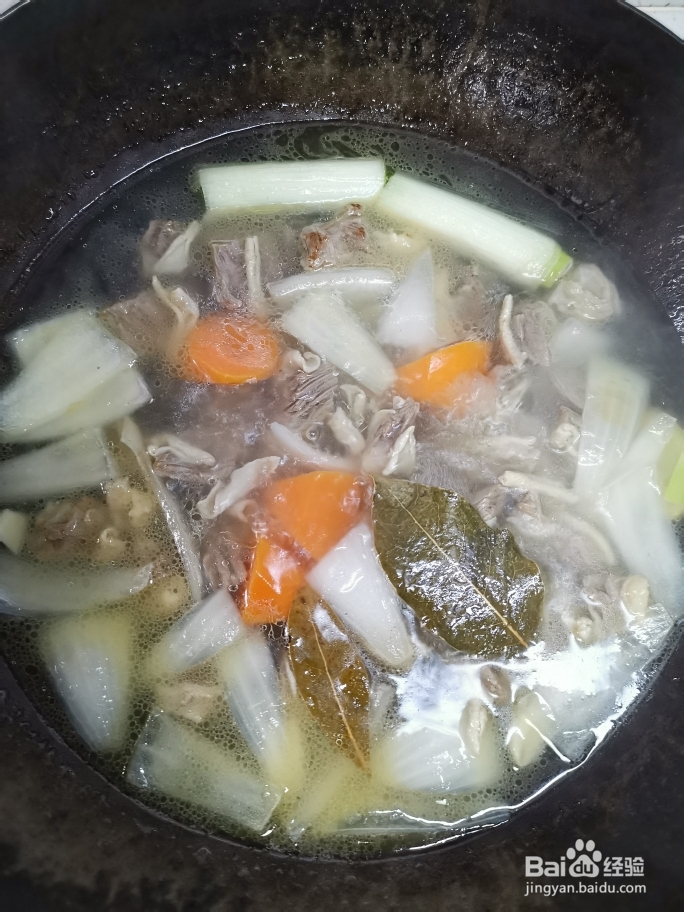 新手易做的西红柿牛肉汤