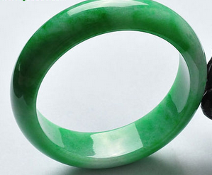 翡翠手镯如何鉴定真假