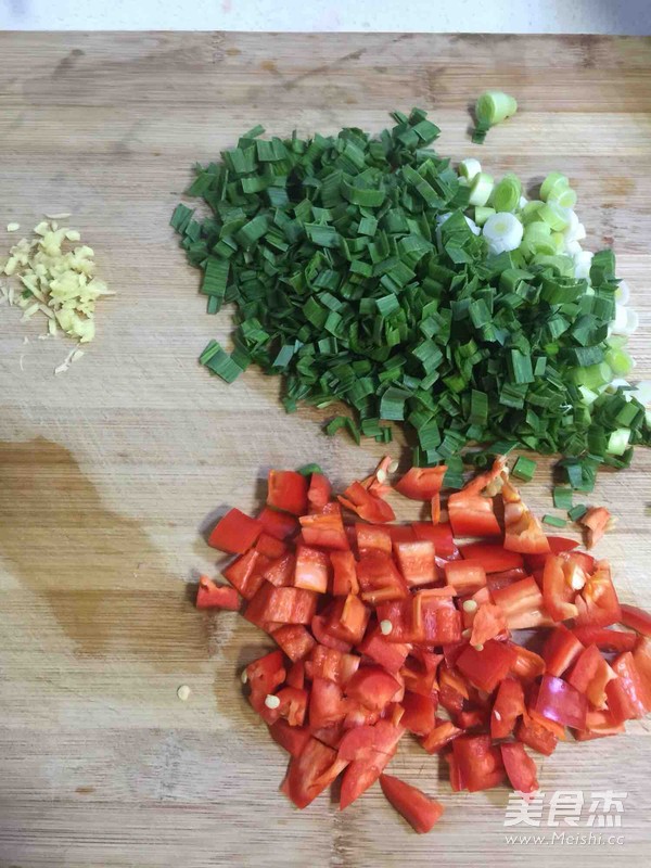 香辣凤爪的做法