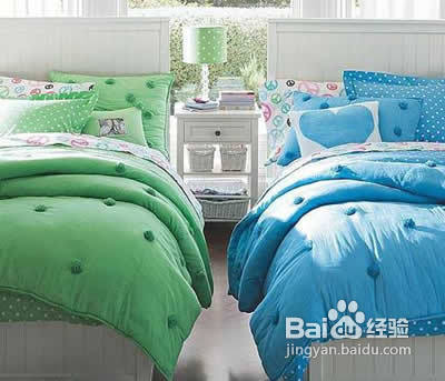 DIY布艺抱枕　旧物改造装扮时尚卧室