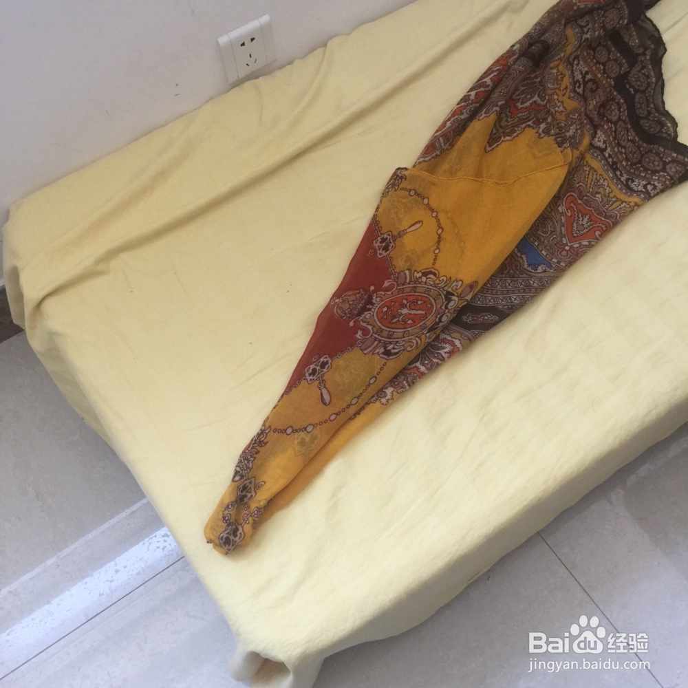 如系出好看的百叶围巾。