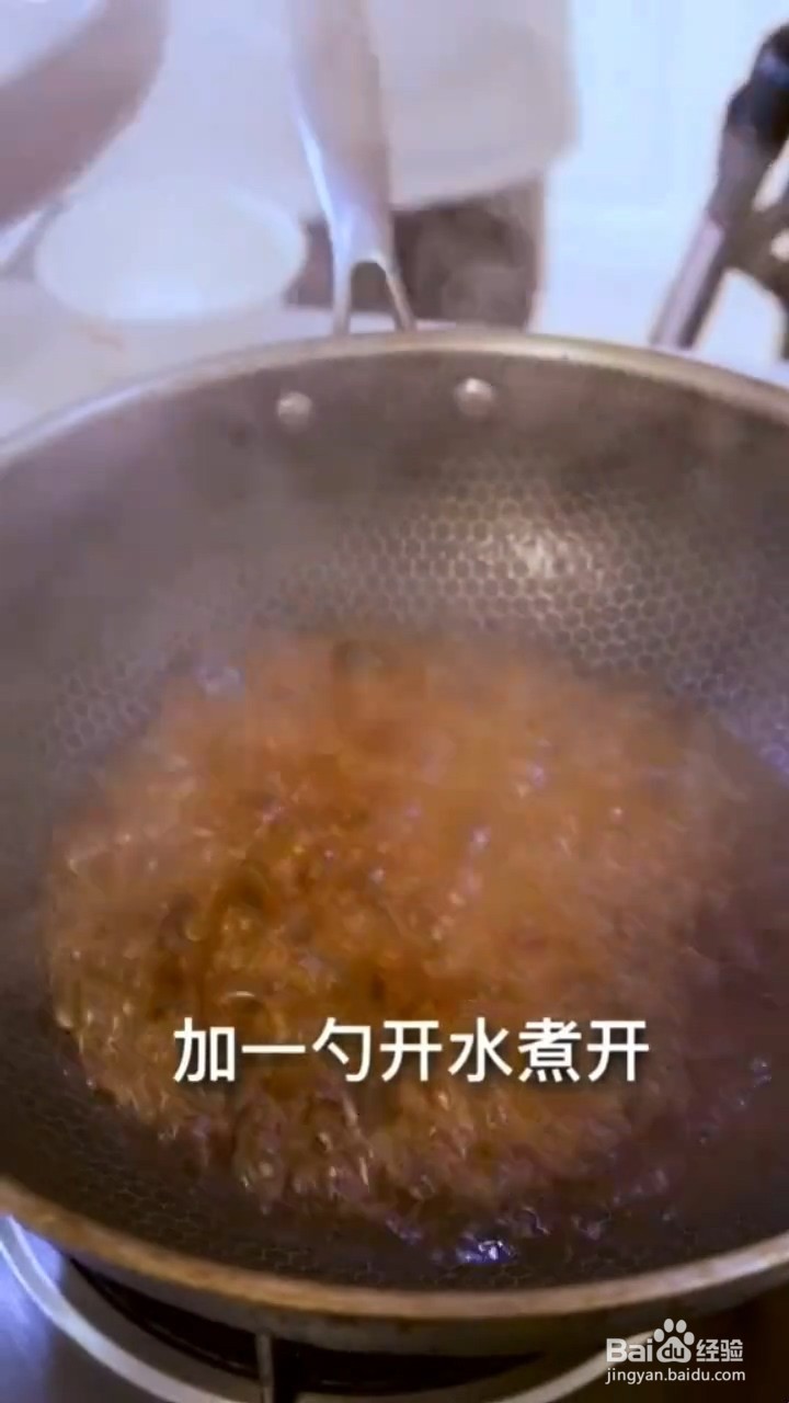 如何制作鹌鹑蛋烧肉