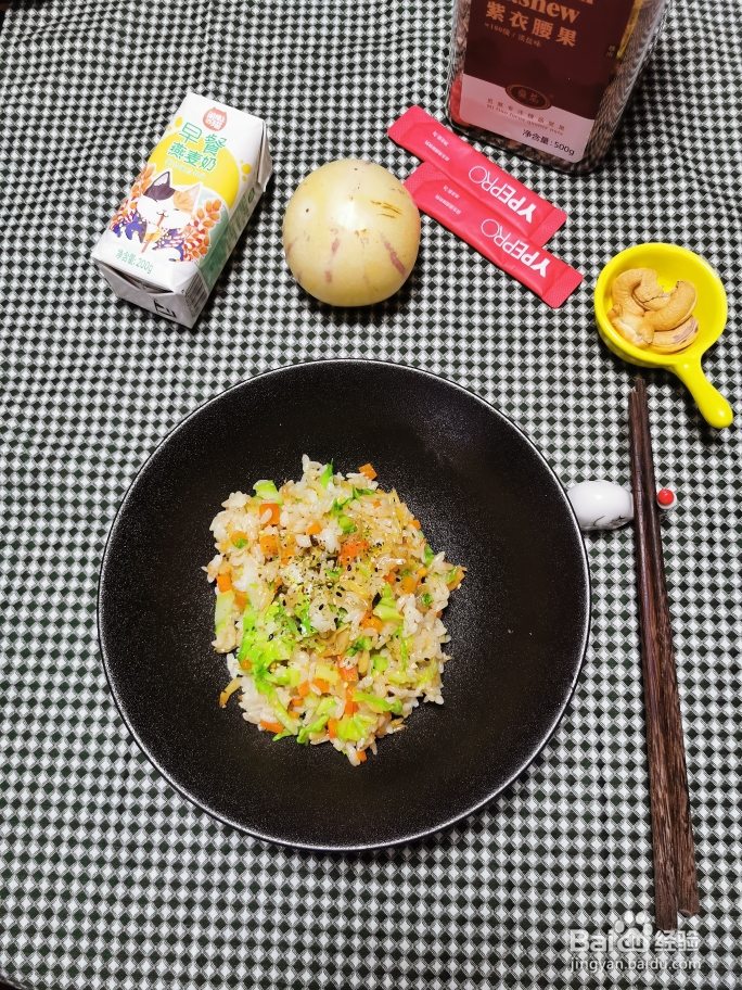 教你怎么做虾皮包菜炒饭