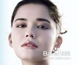 卸妆乳怎么用让脸部变干净