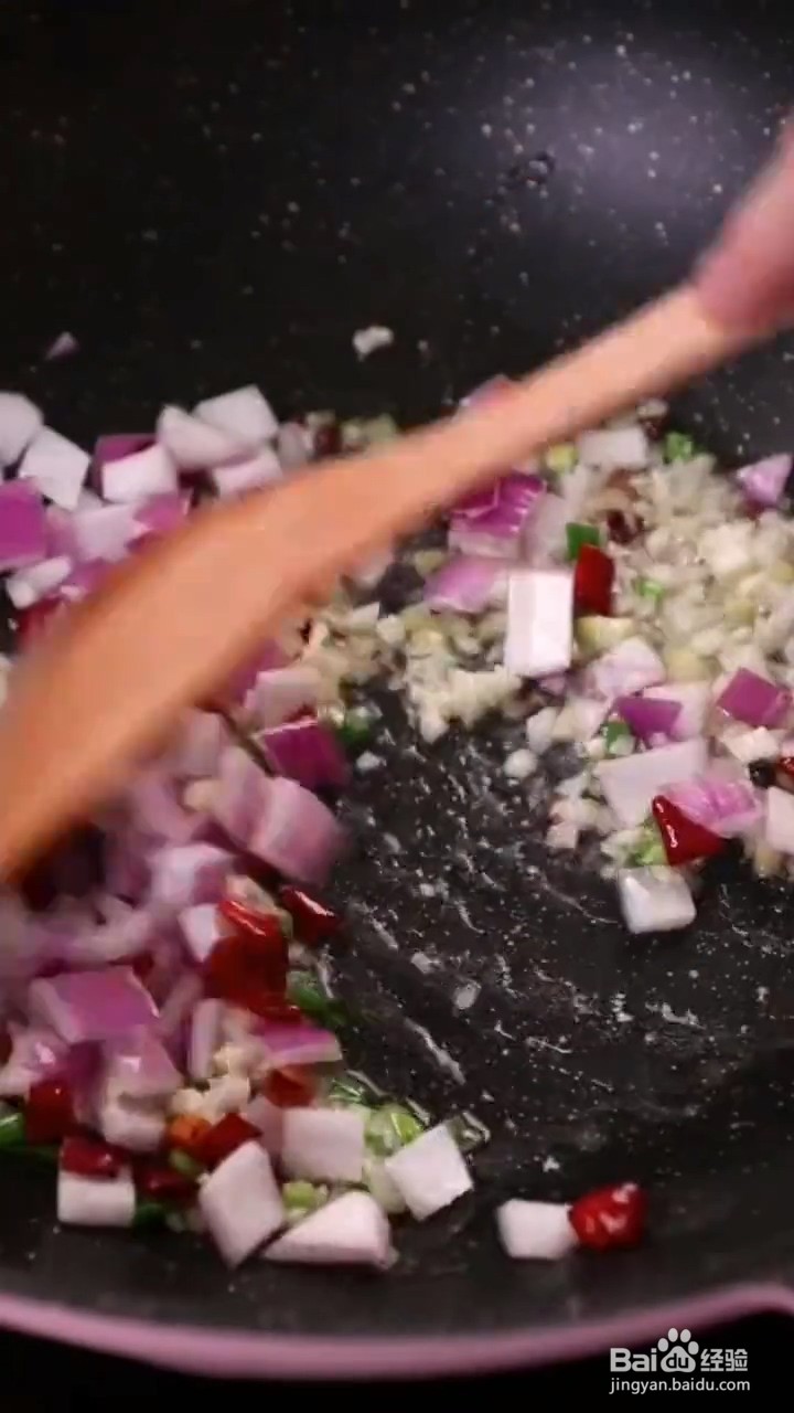 如何制作炒花甲
