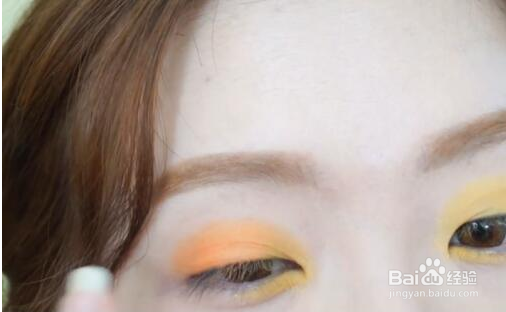 学化妆好不好就业