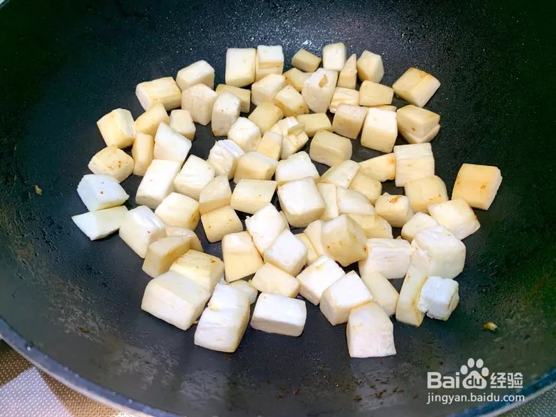 怎样做出家常菜系列之杏鲍菇炒鸡柳