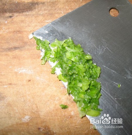 补肾食谱枸杞排骨汤的做法