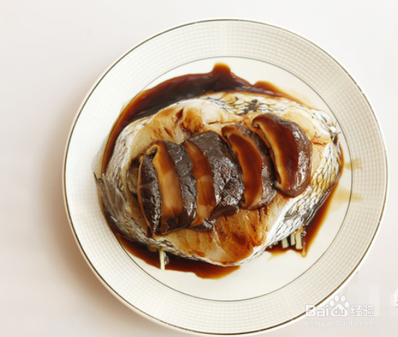 香菇蒸鳕鱼的做法