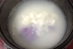 双色山药养生粥