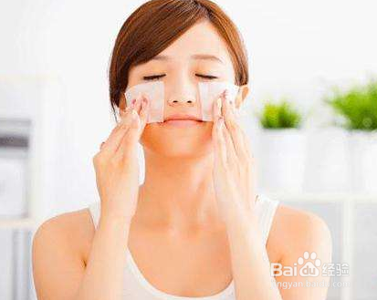 如何防止皮肤毛孔粗大?