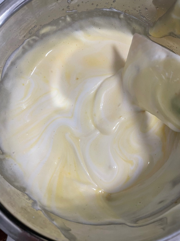 荔枝杨梅蛋糕卷