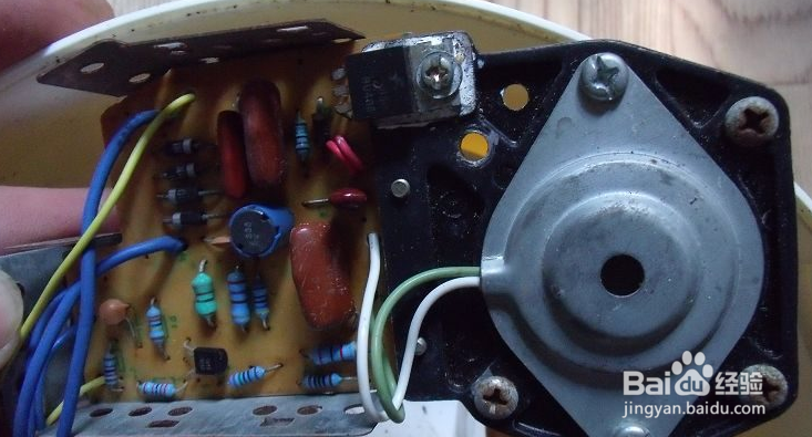 加湿器风扇怎么拆