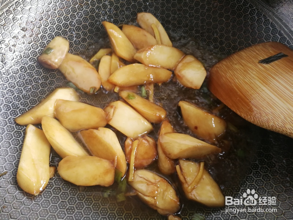 芦笋炒杏鲍菇的做法