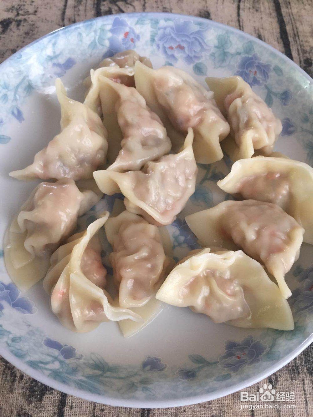 姐姐为我做的韭黄猪肉馅饺子