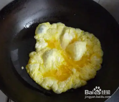 如何做黄瓜木耳炒鸡蛋