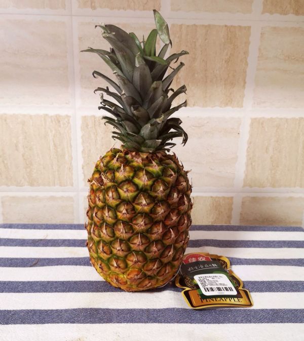 奶油菠萝香蕉奶昔