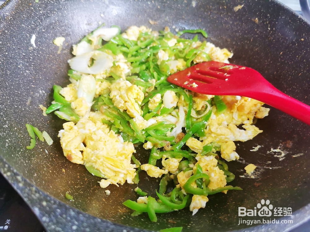 好吃的青椒炒鸡蛋