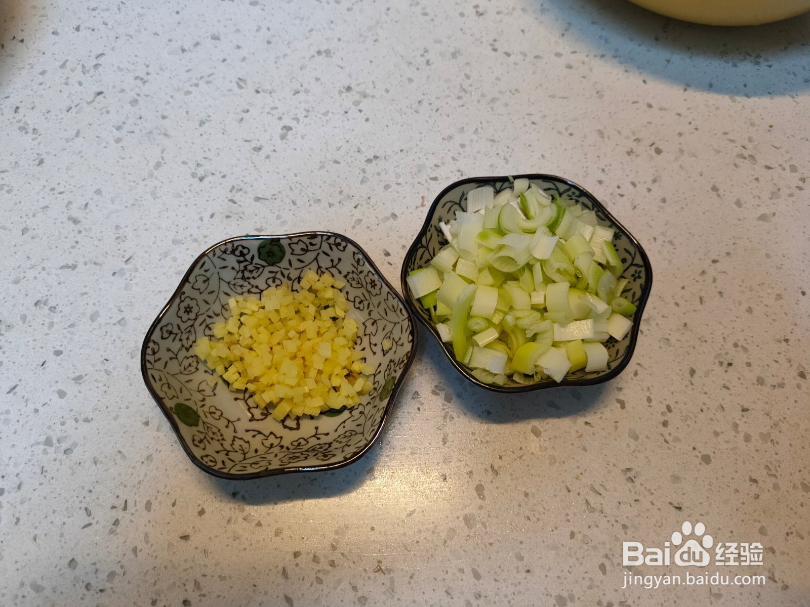 香菇胡萝卜牛肉包子的做法