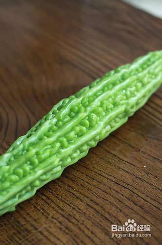 如何挑苦瓜&苦瓜肉片
