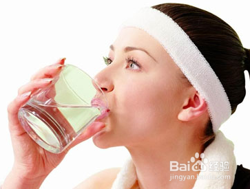 冬季泡温泉有哪些好处？