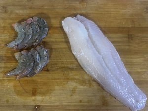 美味龙利鱼虾排