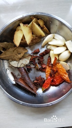 教你怎么做啤酒黄焖鸡