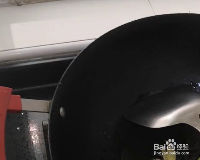 怎么简单的做无腥味豆豉煎焗脘鱼?