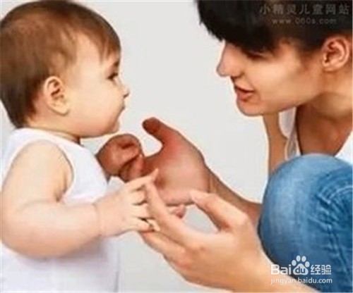 6－9个月婴儿智力游戏有哪些？如何开展？