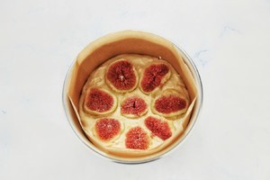 无花果杏仁蛋糕的做法